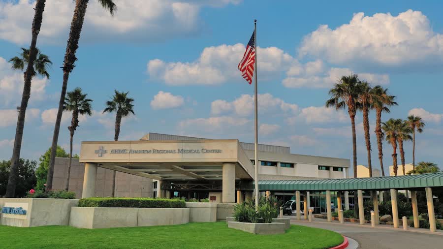 AHMC Anaheim Regional Medical Center photo 4