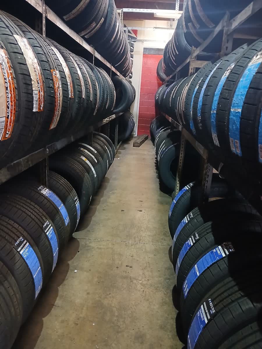 Lincoln's Tires photo 3
