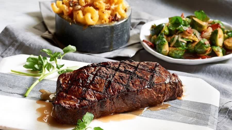 Morton's The Steakhouse photo 2