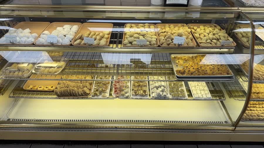 Sarkis Pastry photo 1