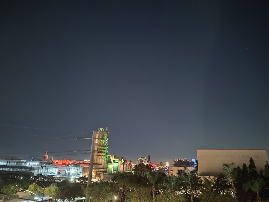The FIFTH Rooftop Restaurant & Bar photo 4